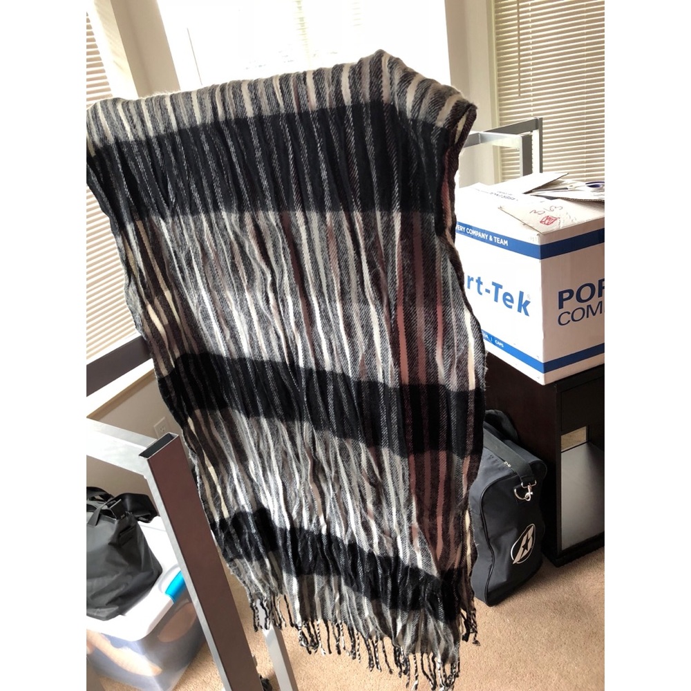 Scarf / Shawl